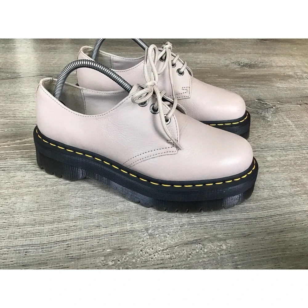 Dr. Martens 31167 Taupe Leather Oxford Lace-Up Shoes Men's US 9 Women's US 10